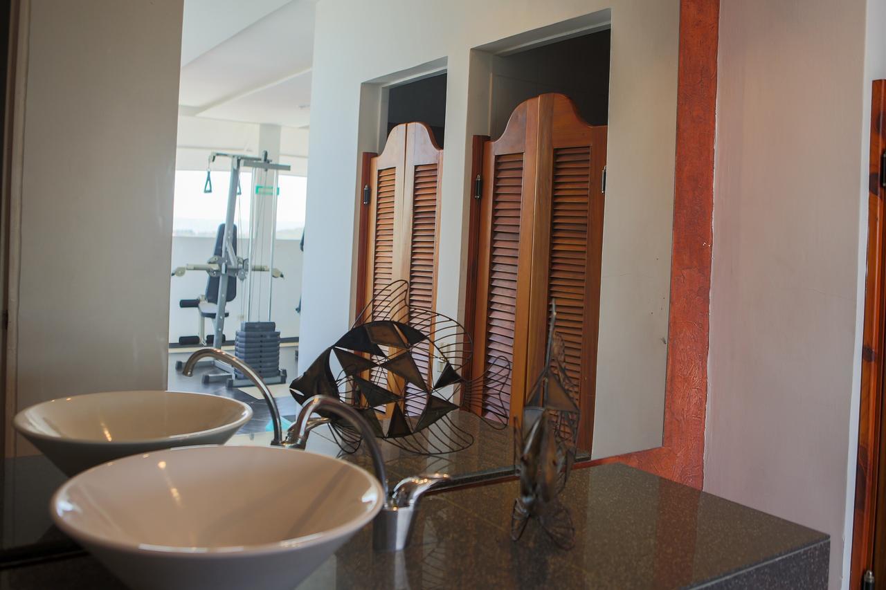 Hotel Anamichu Suites เมลการ์ ภายนอก รูปภาพ